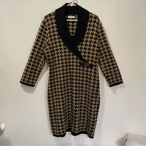 CALVIN KLEIN Houndstooth Knit
Sweater Dress
